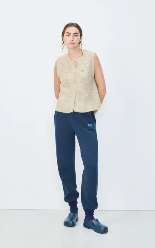 East 19 Vest | Powder Melange