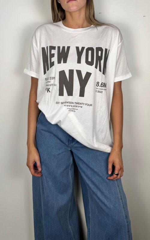Welcome To New York Tee | White