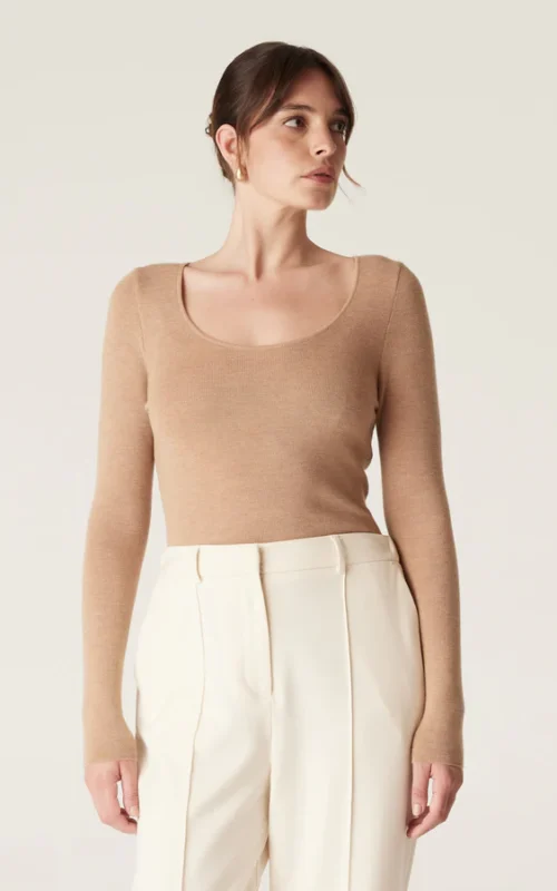 Superfine Merino Scoop | Camel
