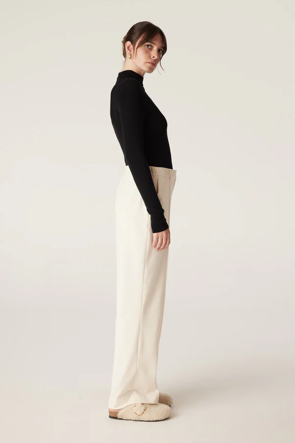 Superfine Merino Turtle Neck | Black - Image 4