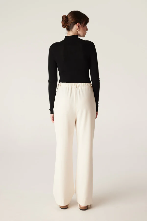 Superfine Merino Turtle Neck | Black - Image 3