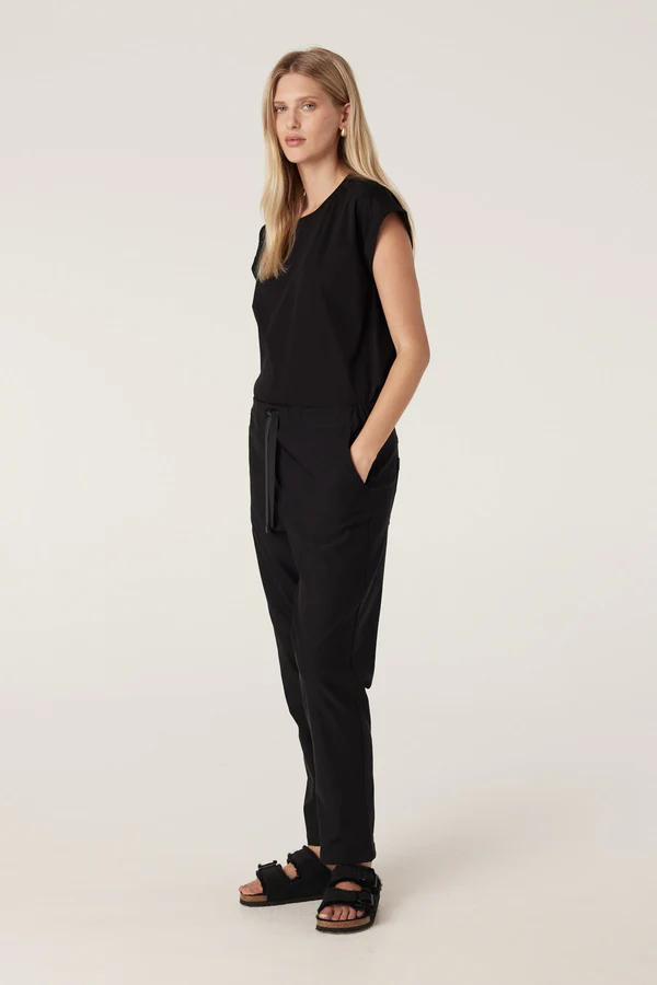 Pima Tee | Black - Image 4