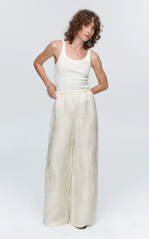 Alicia Pant | Moss