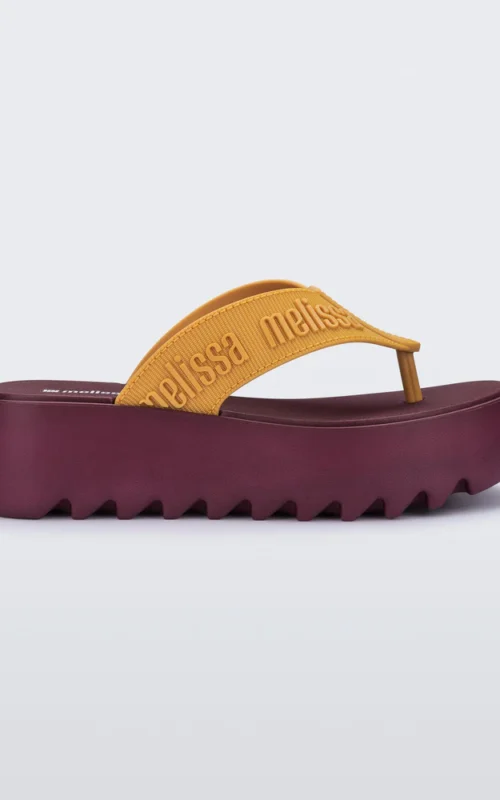 Melissa M Lover Thong Platform | Burgundy