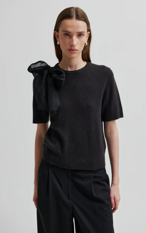 Leara Bow Detail Knit | Black Sand