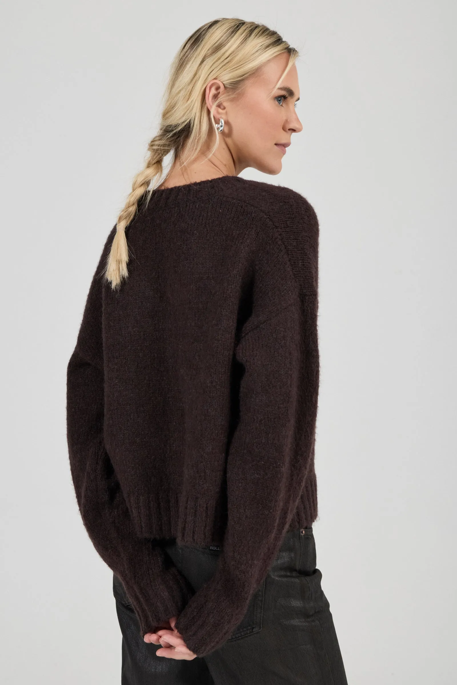 Tomboy V Neck Knit | Espresso - Image 3