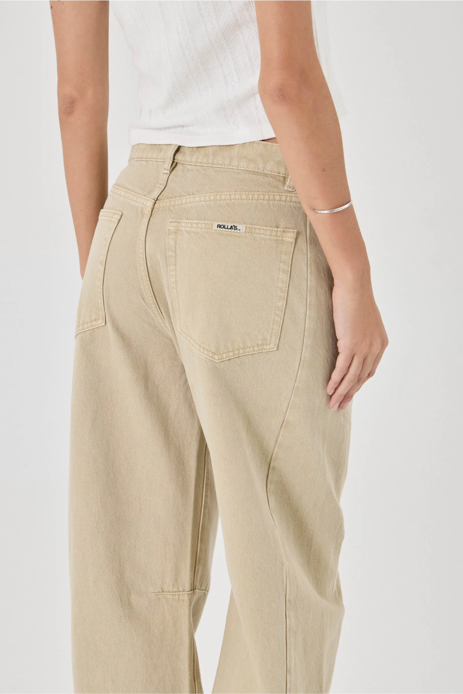 Arc Barrel Jean | Sand - Image 4