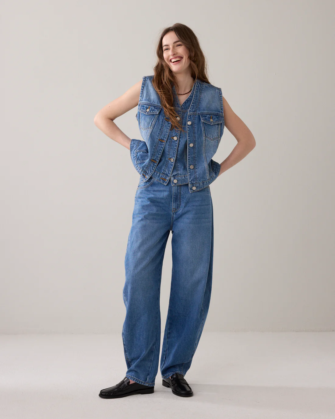 Barrel Jean Soft | Vintage Blue - Image 2