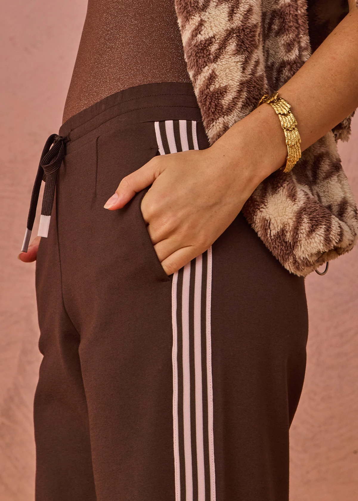 Petra Flare Pant | Chocolate - Image 3