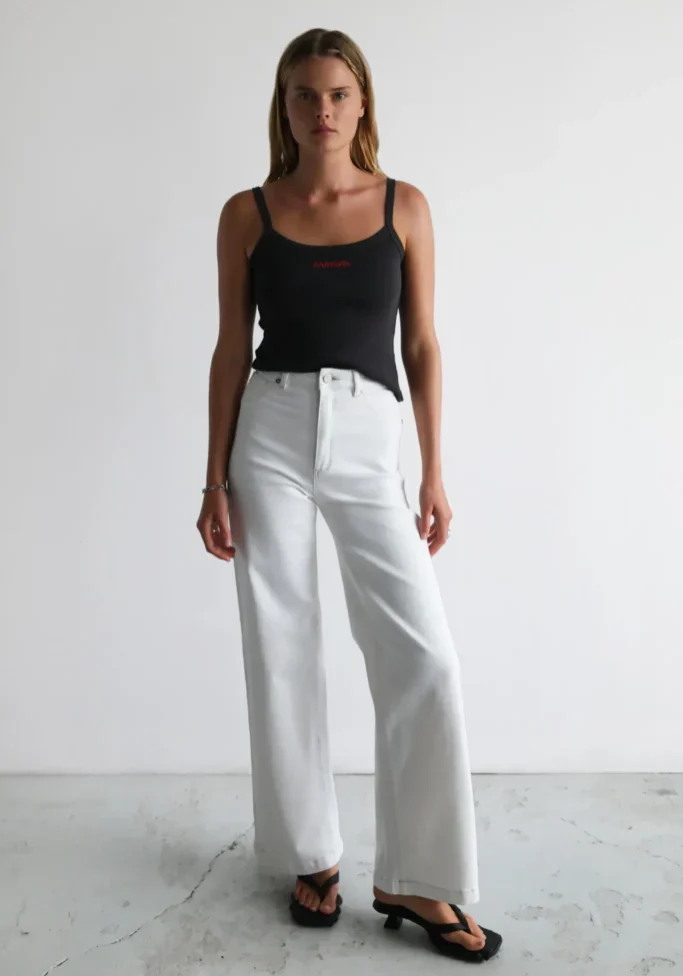 94 Wide Western White 1