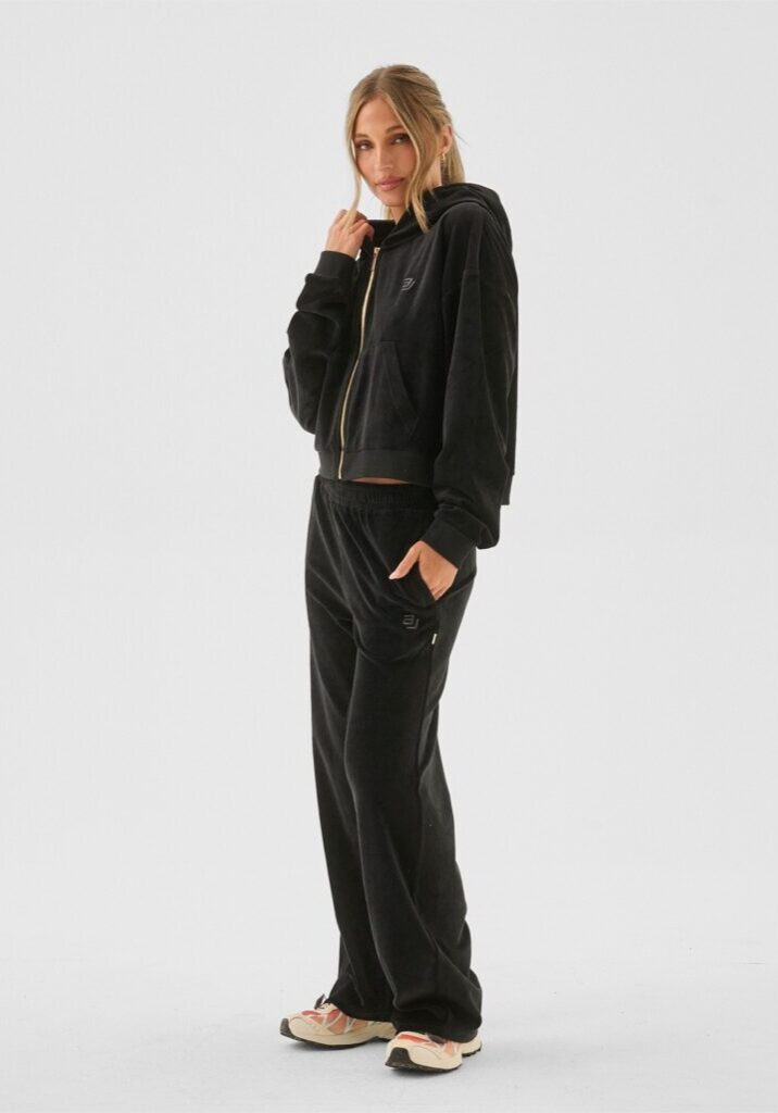 AJ Velour Trackpant Noir 1