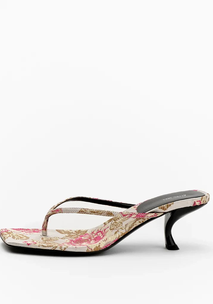 Arlie Champagne Brocade 1
