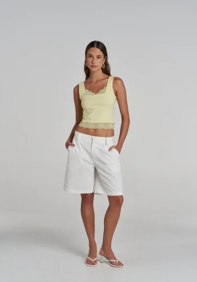 Bermuda Short Ivory 1