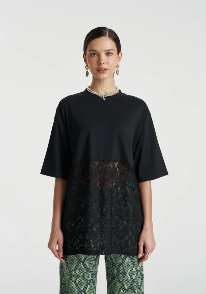 Lace Panel Tee Black 1