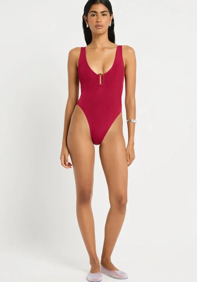 Mara Ring One Piece Wine 1