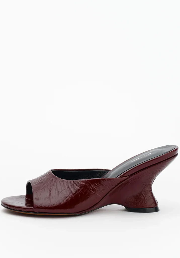 Mina Burgundy 1
