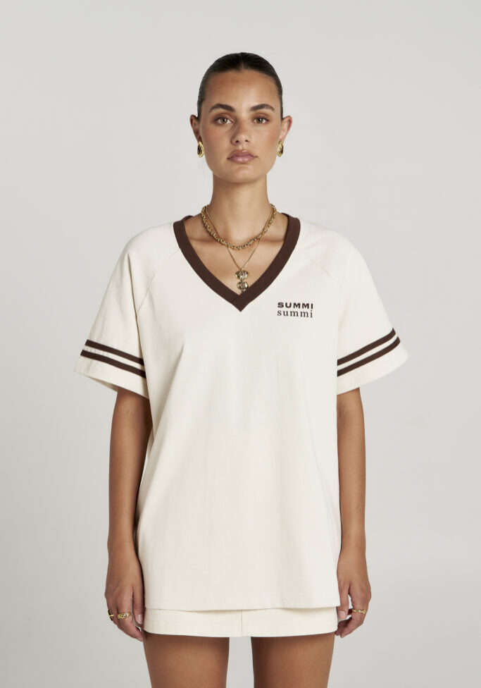 Reverie V Neck Vanilla