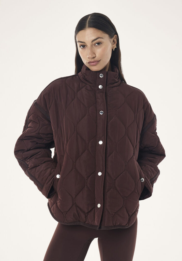 SURGE QUILT JACKET_253J066_MAHOGANY-23