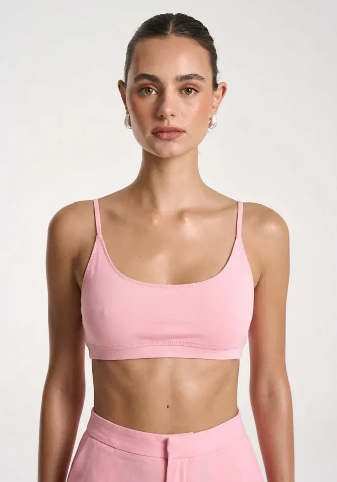 Sporty Crop Petal 1