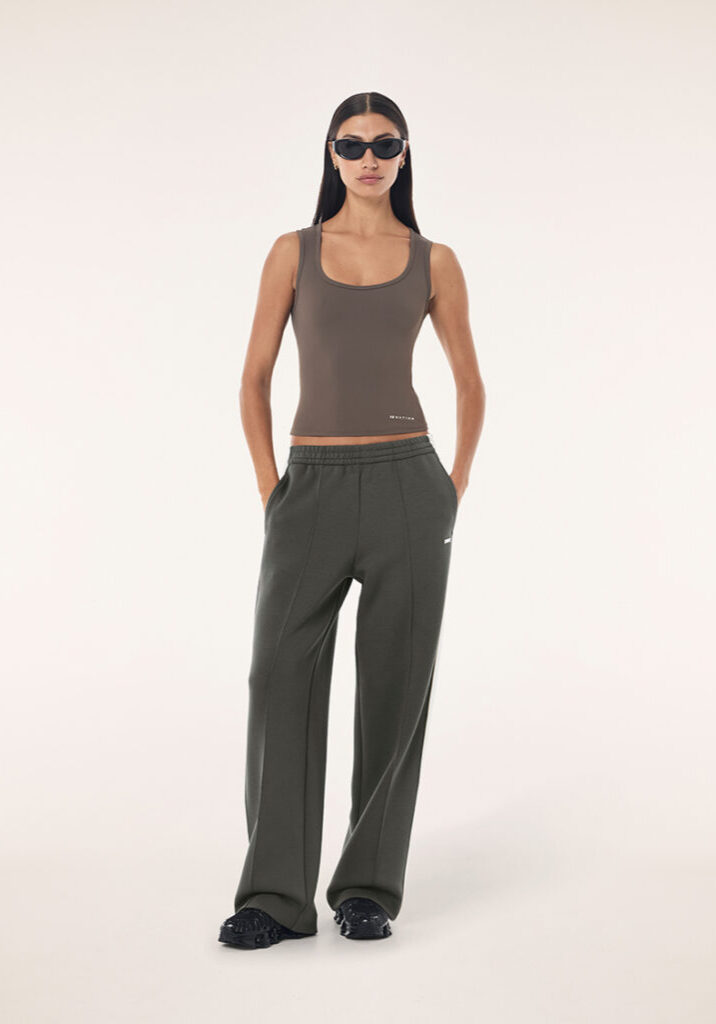 TRIUMPH PANT 2.0_262P024_DARK OLIVE WHISPER WHITE-02