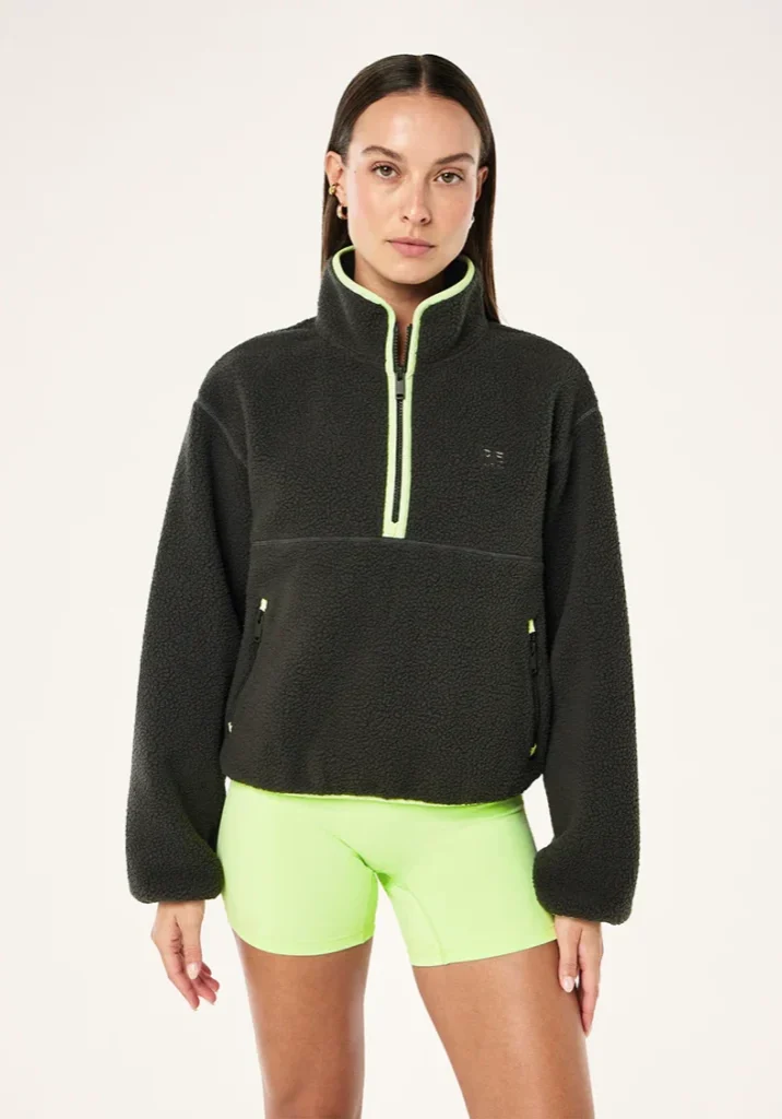 Verde Sherpa Quarter Zip Caviar 1