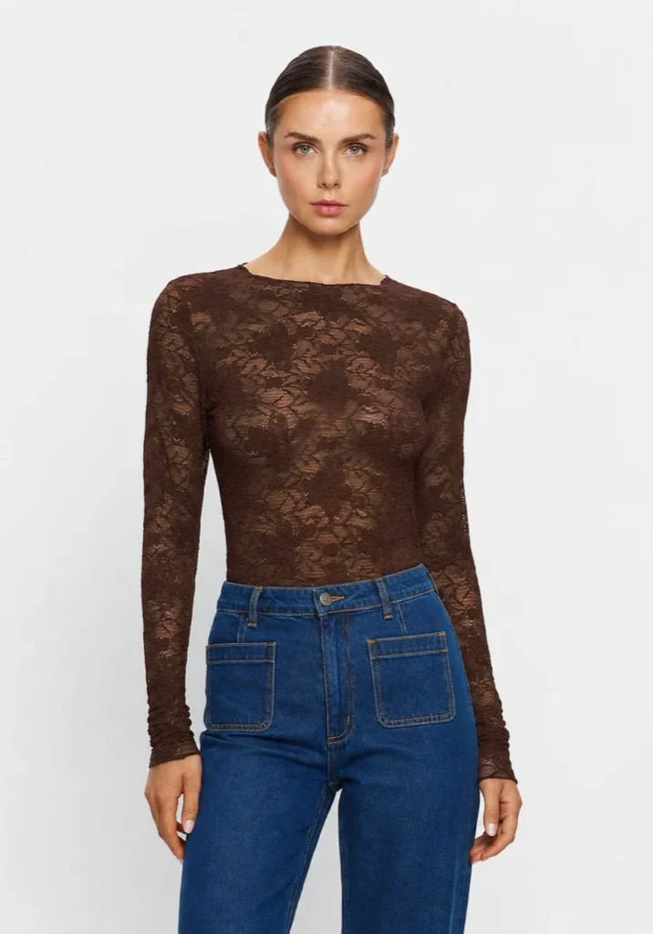 Victoria Lace Top Chocolate 1