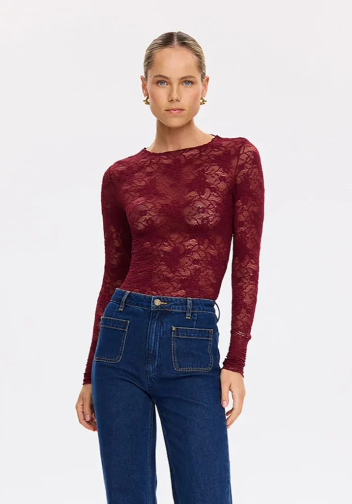 Victoria Lace Top Plum 1